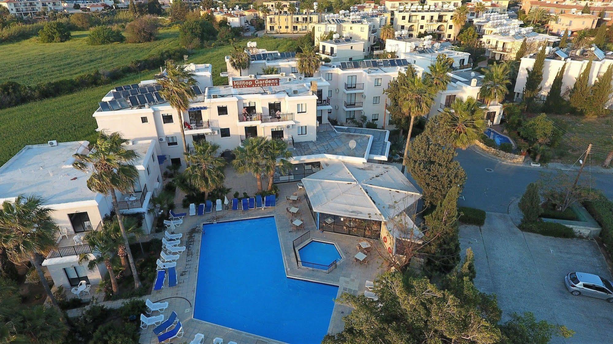 Hilltop Gardens Hotel Apartments Paphos Exterior foto